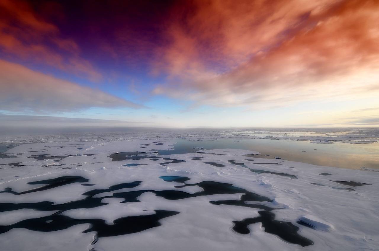 एक ऐसा देश जहां सूर्य हरे रंग का दिखाई देता है, Amaizng Facts About Antarctica