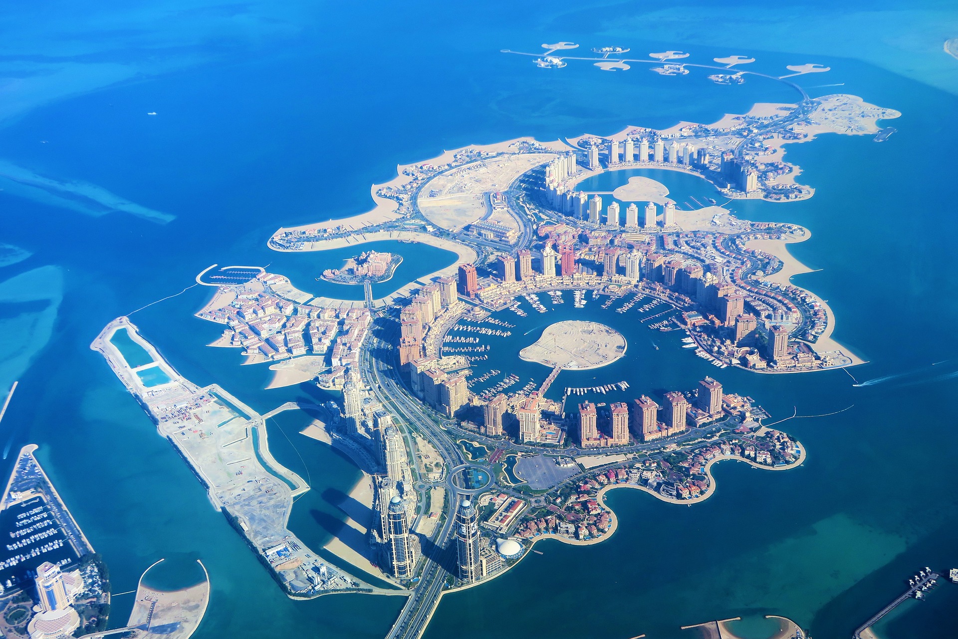 Top 30+ Facts About Qatar In Hindi: कतर देश के बारे में हैरान करने वाले रोचक तथ्य और कानून